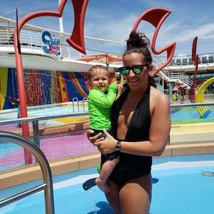 Meet your Posher, Amber